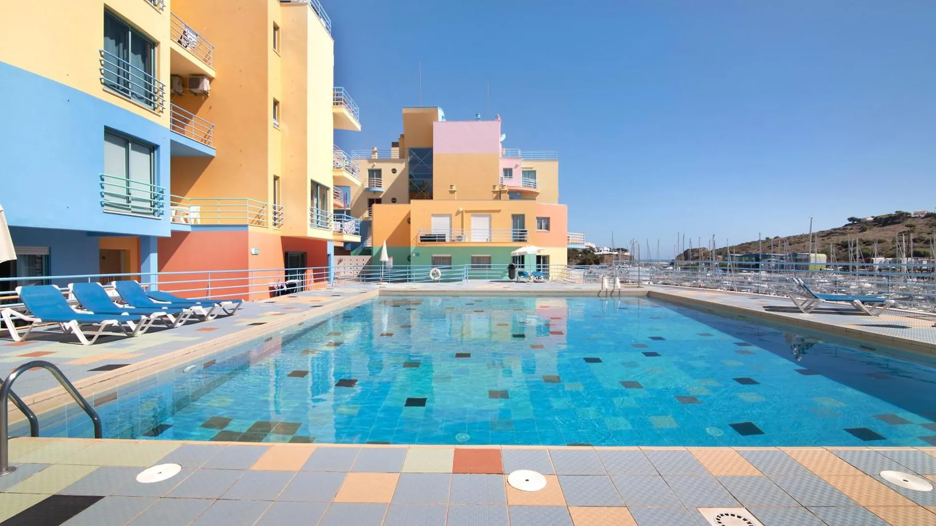 Apartamento W Marina Албуфейра