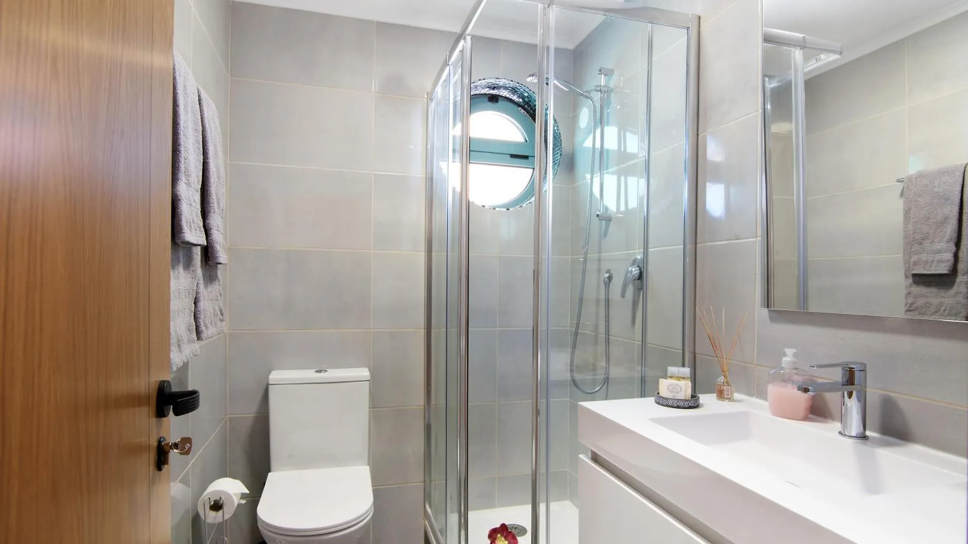 Апартаменты Apartamento W Marina Албуфейра